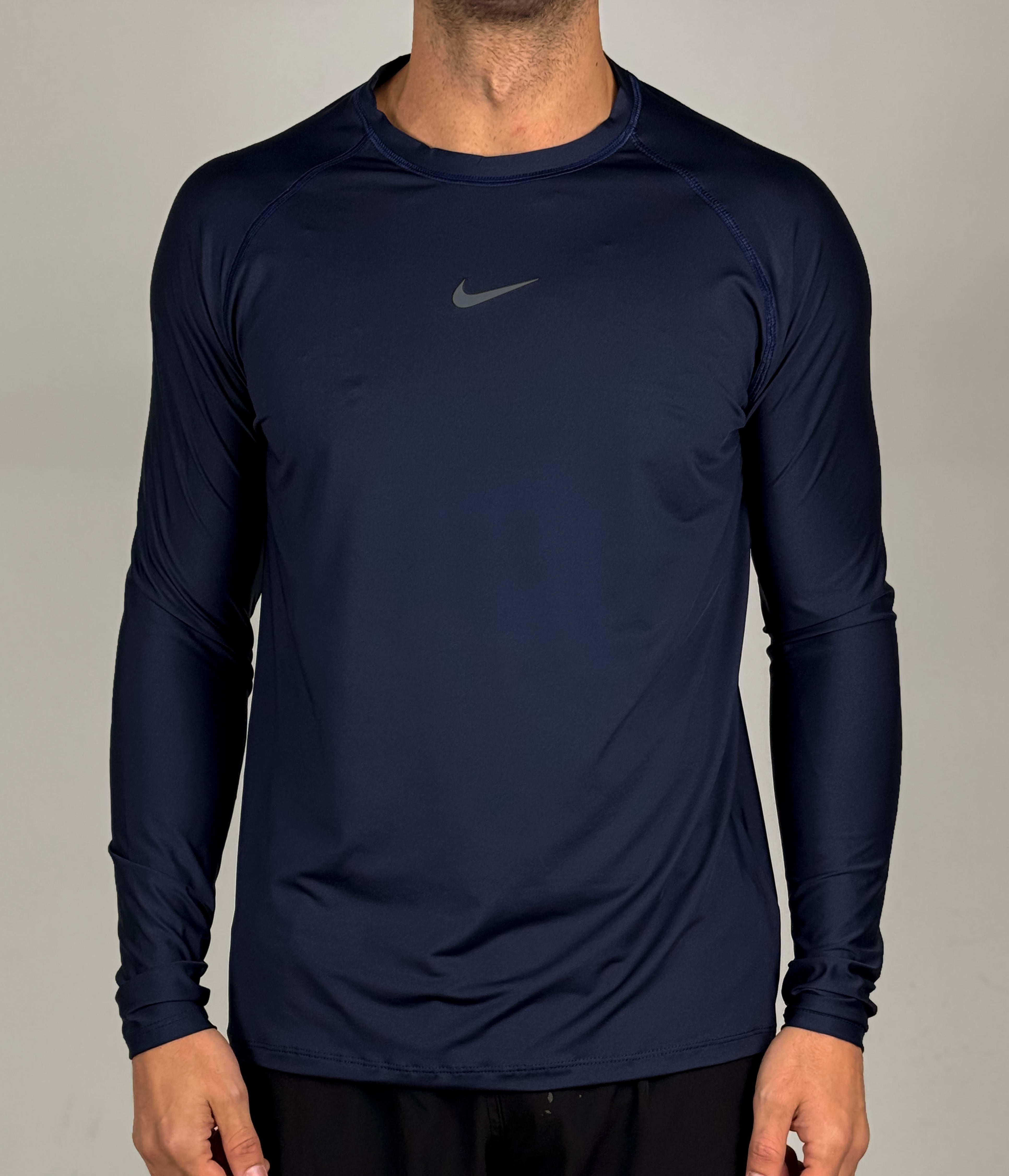 Rashguard Nike Sports UV + – Ferro Shop