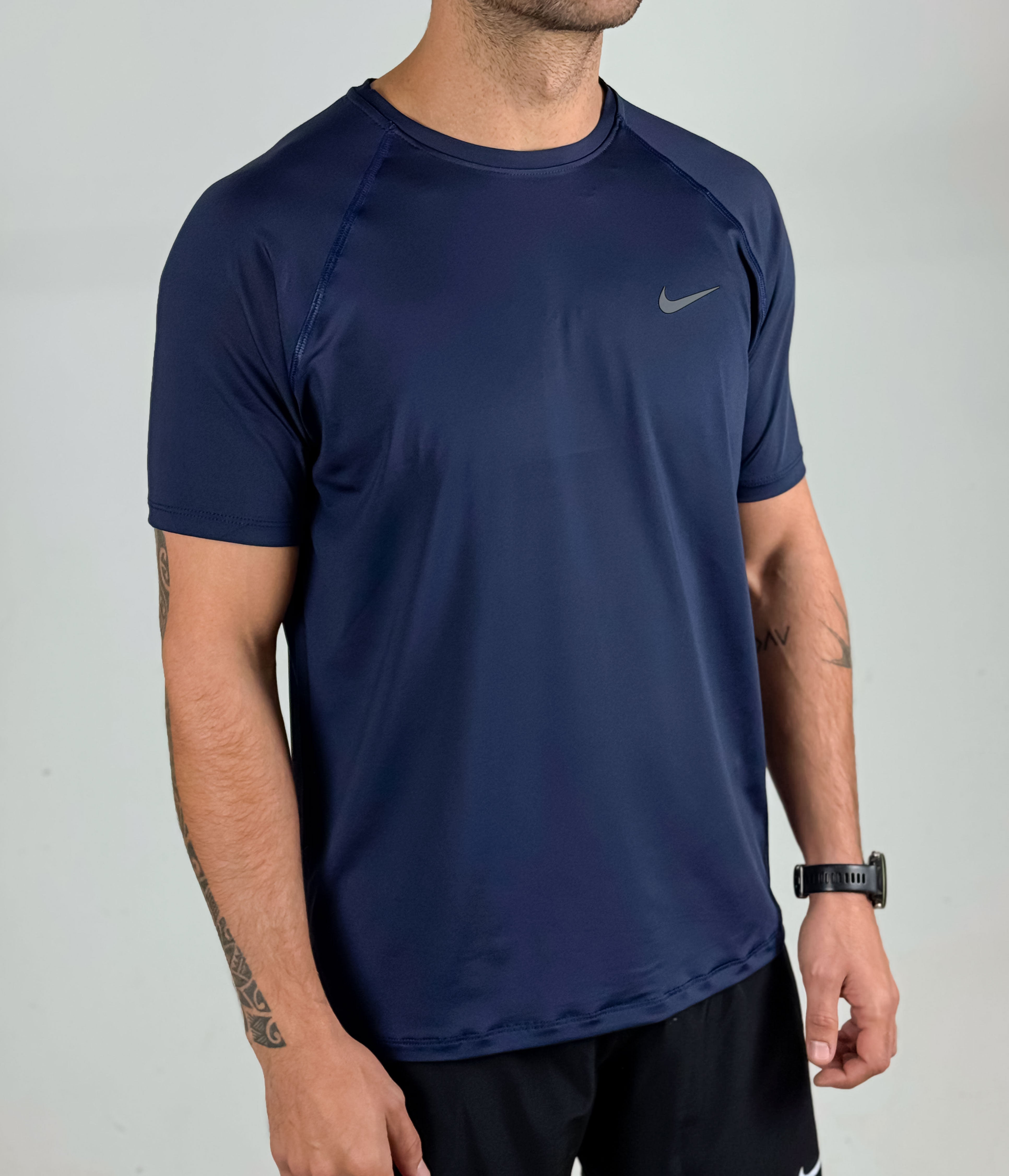 Rashguard Manga Curta Térmica Nike UV +