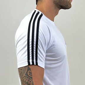 Camiseta Dry Fit Adidas III Listras Ombro