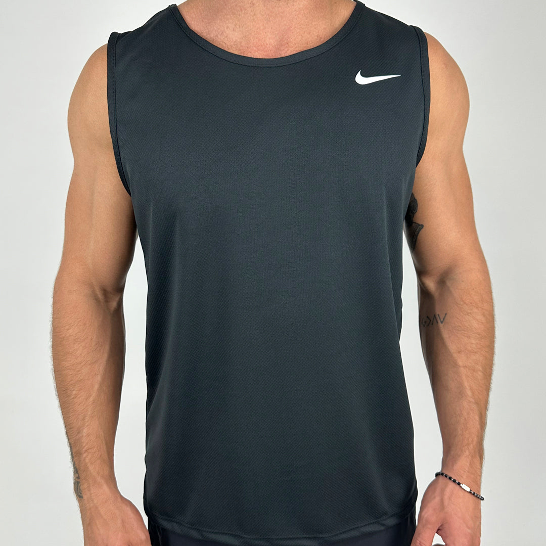 Regata preta sales nike